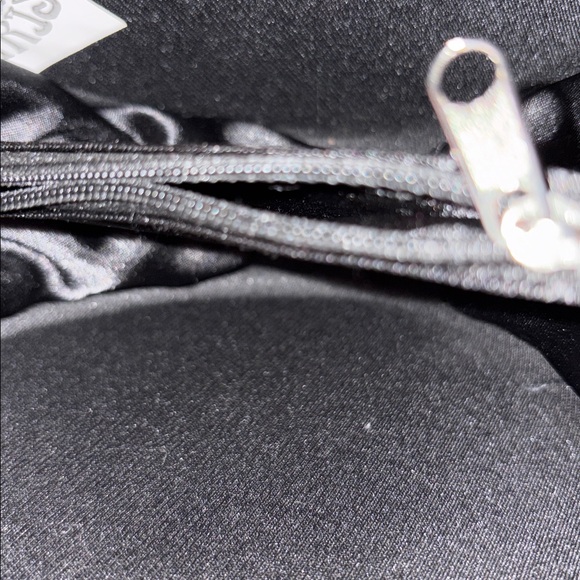 NWOT: PARIS France Pochette (lil bag)Eiffel Tower - Picture 7 of 7